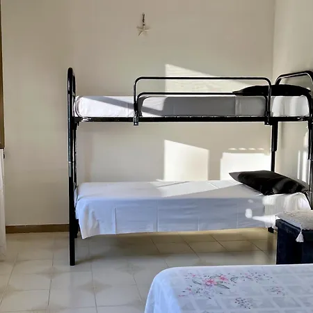 Πανσιόν Gocciadoro Guest 4*